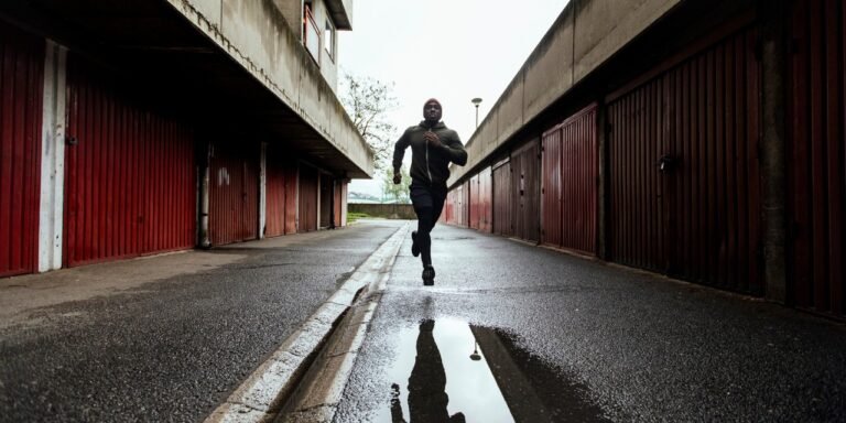 Imagen de persona corriendo practicando biohacking.